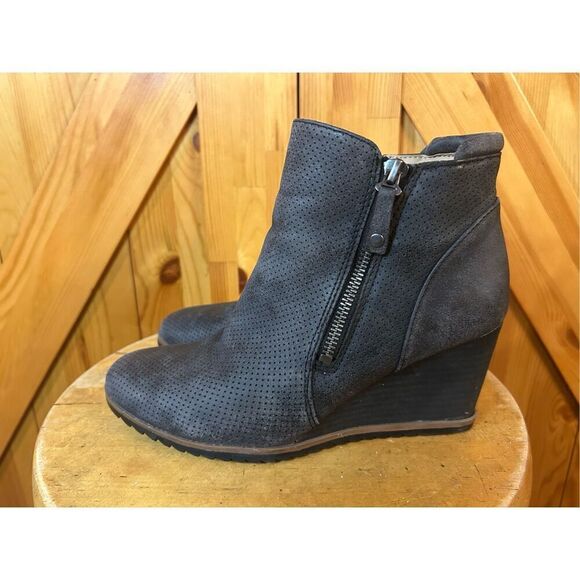 SOUL Naturalizer Women's Haley2 Ankle Boot, Black Nubuck, Size 8M Wedge Zip Up - Picture 3 of 8